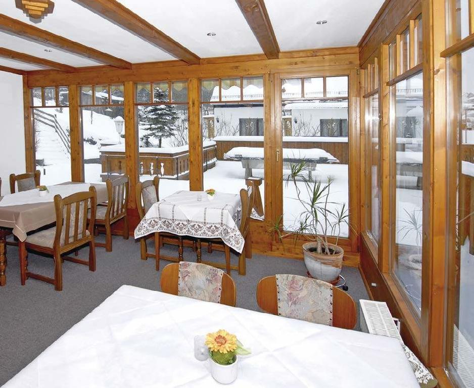 Pension "Dorfkrug" Winterberg Exterior foto